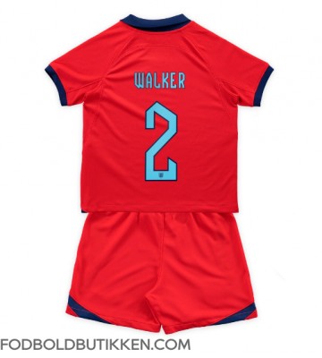England Kyle Walker #2 Udebanetrøje Børn VM 2022 Kortærmet (+ Korte bukser)
